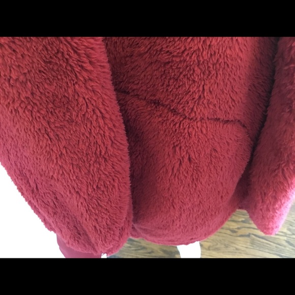 COPY - NWT Almost Famous Sherpa Burgundy Hooded Cardigan SALE! - Picture 4 of 7